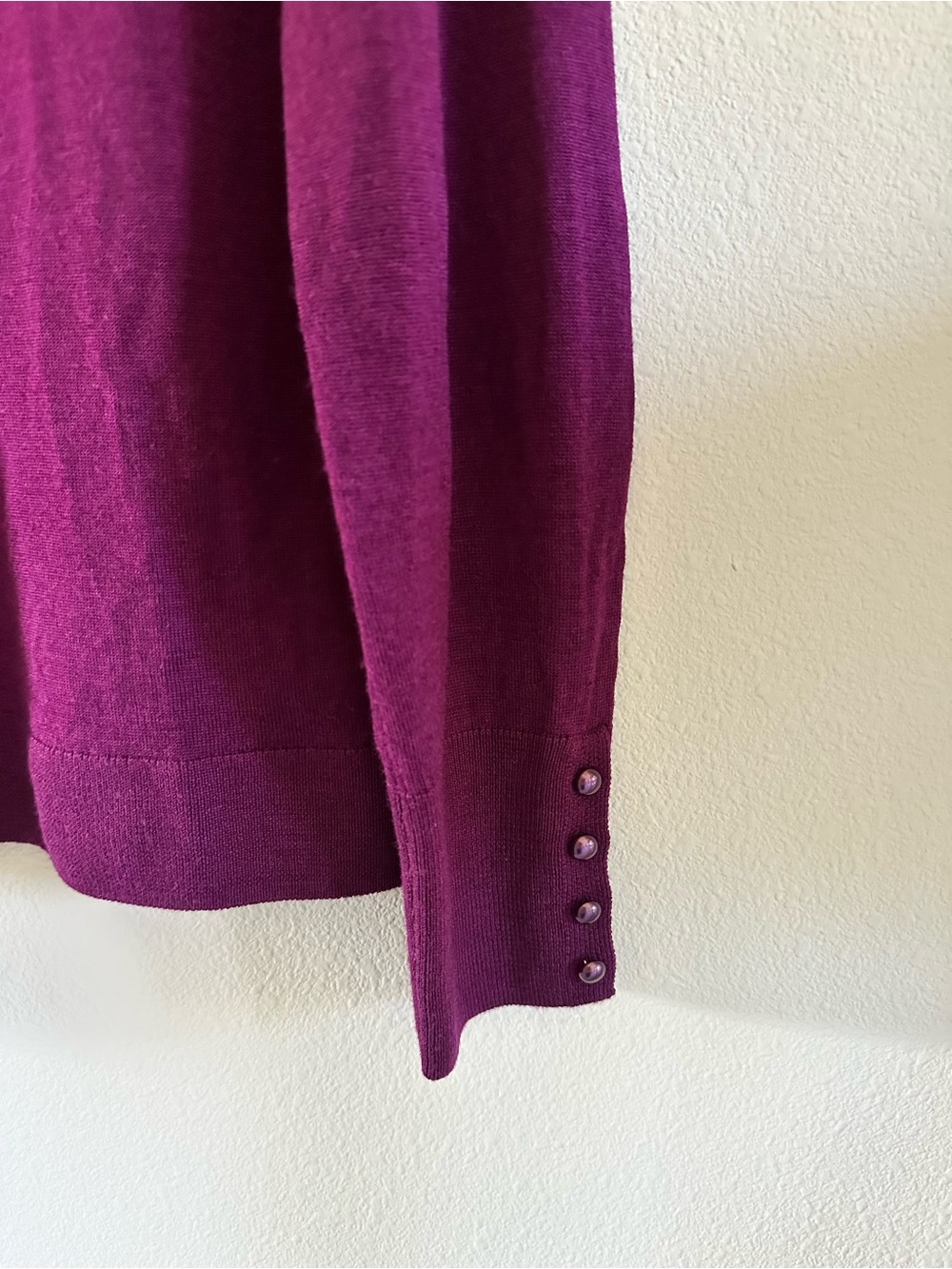 Talbots Deep Plum V-Neck Merino Wool Sweater L - Picture 2 of 7